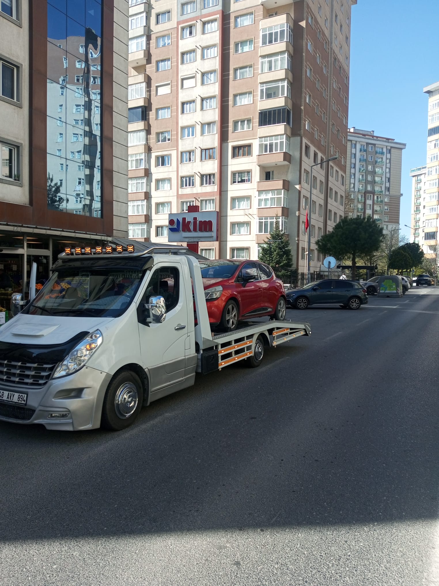 Azra Oto Kurtarma çekici aracı